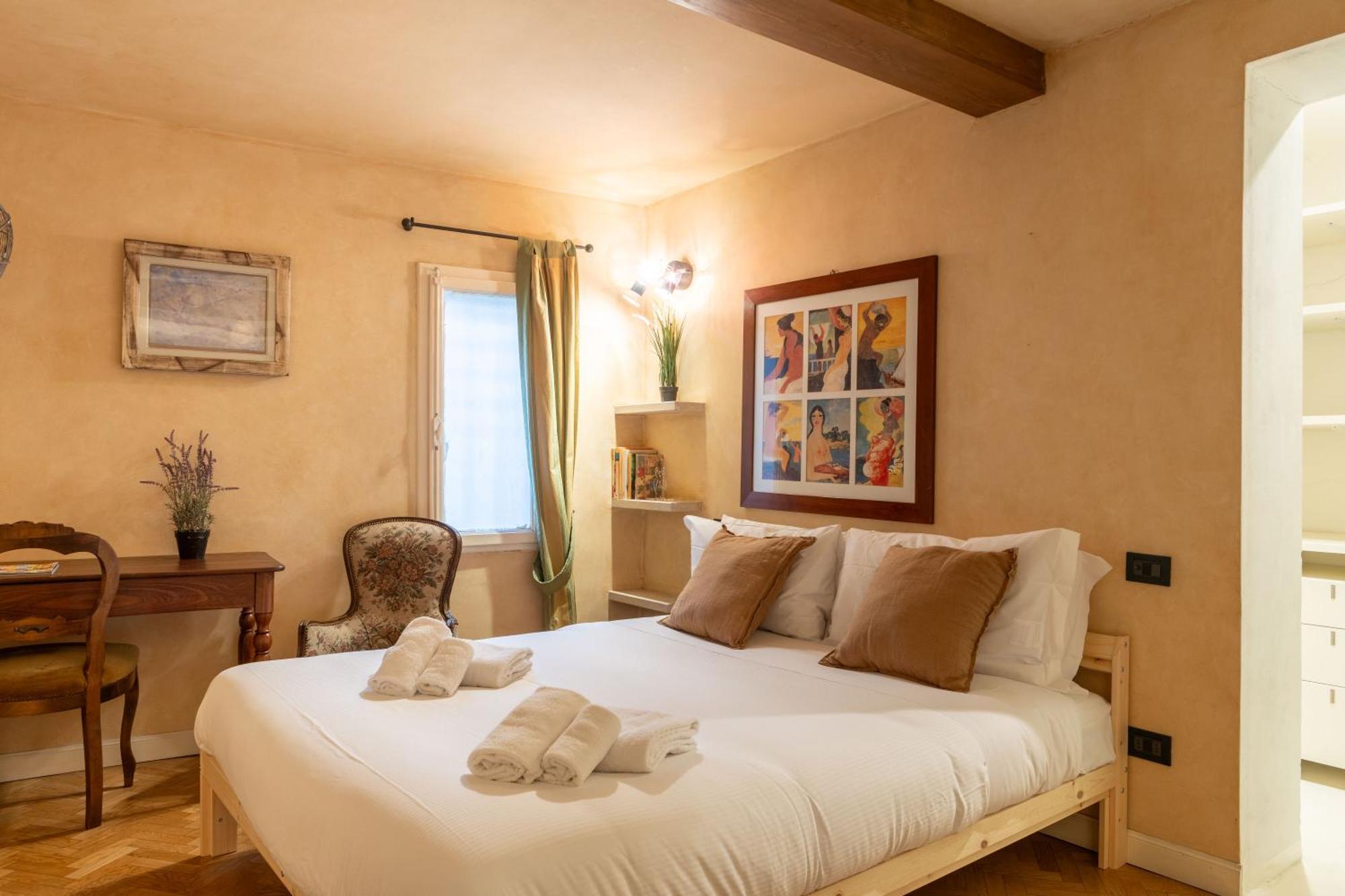 Royal Mansion Of Tommaso Corsini Florence
