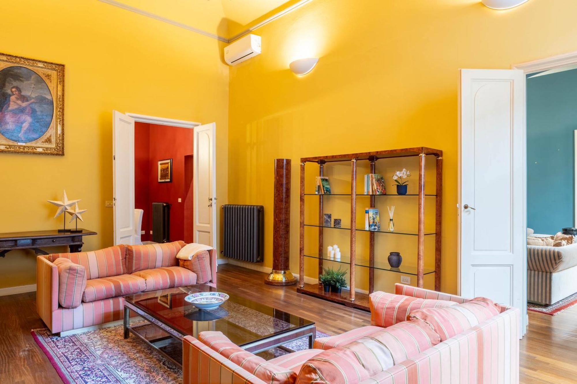 Apartment Royal Mansion Of Tommaso Corsini