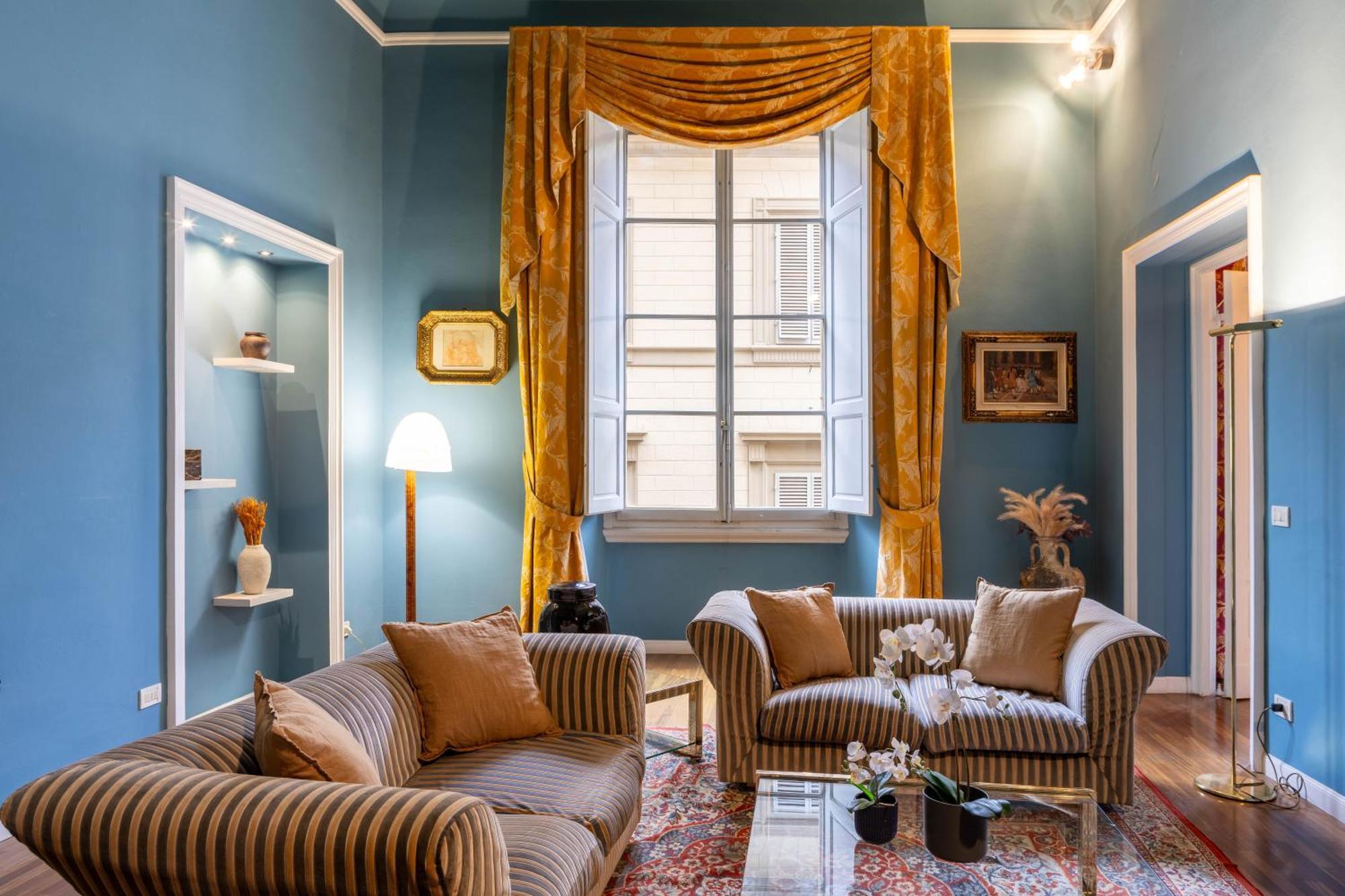 Apartment Royal Mansion Of Tommaso Corsini